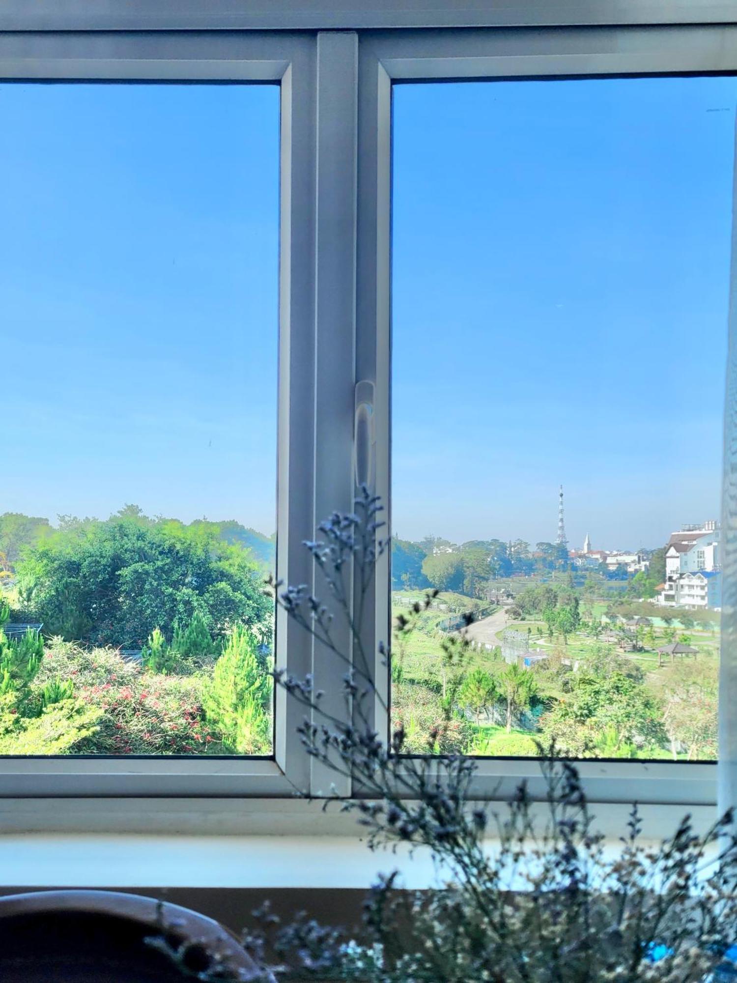 Carnival Villa Da Lat Buitenkant foto